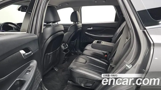 Hyundai Santafe 2020 — фото 16