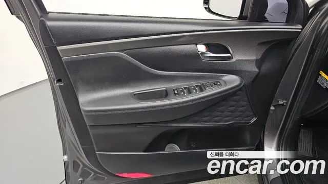 Hyundai Santafe 2020 — фото 13