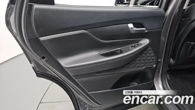 Hyundai Santafe 2020 — фото 14