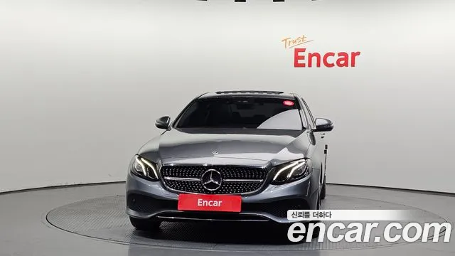 Mercedes-Benz E-Class 2018 — фото 3