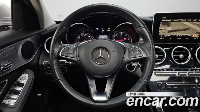 Mercedes-Benz C-Class 2018 — фото 19