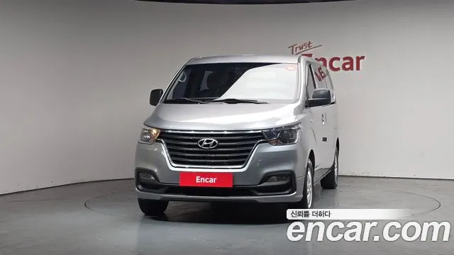 Hyundai Starex 2019 — фото 3