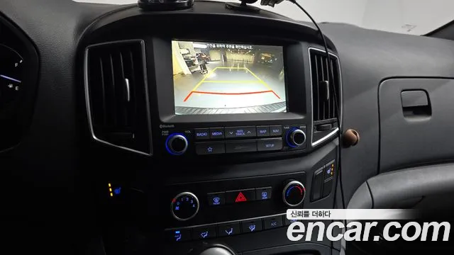 Hyundai Starex 2019 — фото 20