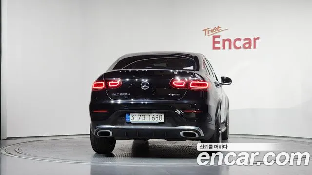 Mercedes-Benz GLC-Class 2021 — фото 4