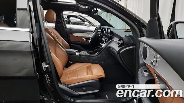 Mercedes-Benz GLC-Class 2021 — фото 17