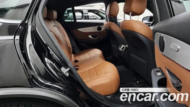 Mercedes-Benz GLC-Class 2021 — фото 18
