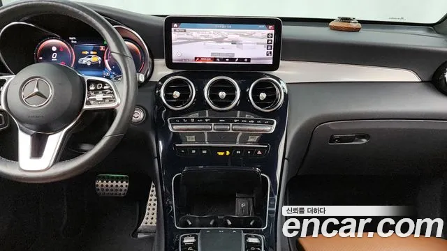 Mercedes-Benz GLC-Class 2021 — фото 20