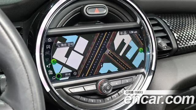 Mini Cooper 2021 — фото 13