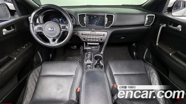 Kia Sportage 2018 — фото 10