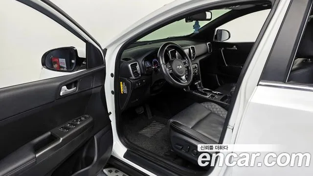 Kia Sportage 2018 — фото 13