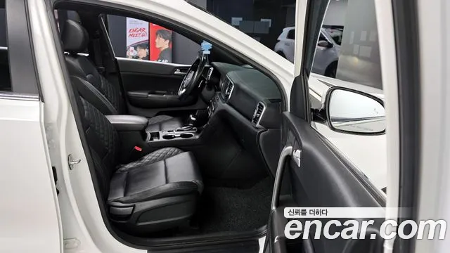 Kia Sportage 2018 — фото 16