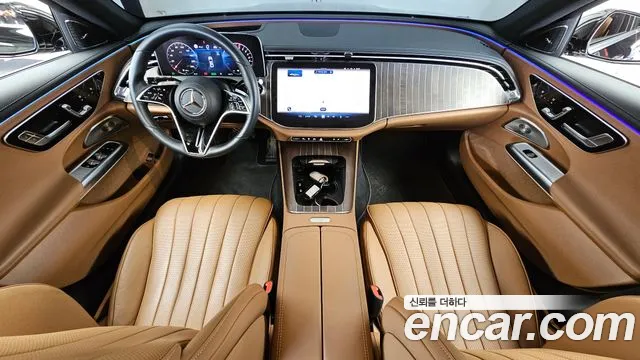 Mercedes-Benz E-Class 2025 — фото 10
