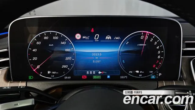 Mercedes-Benz E-Class 2025 — фото 11