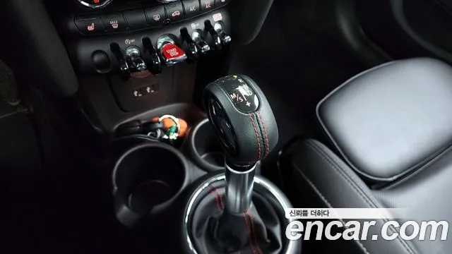 Mini Cooper 2019 — фото 11