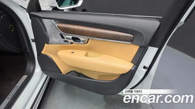 Volvo S90 2023 — фото 14