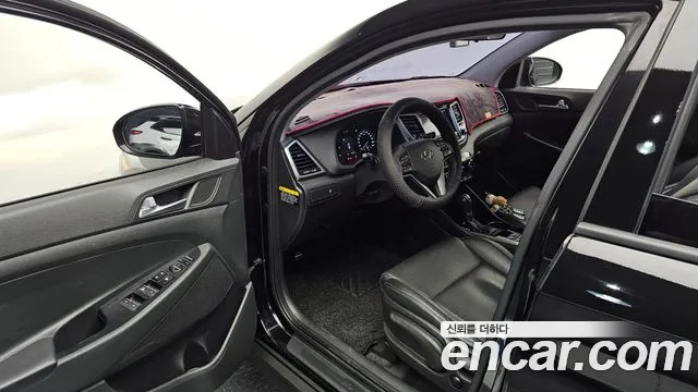 Hyundai Tucson 2017 — фото 13