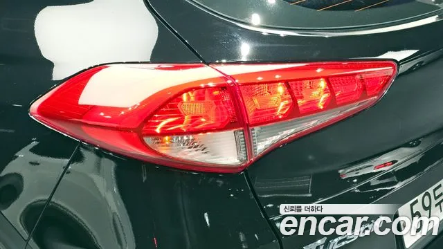 Hyundai Tucson 2017 — фото 9
