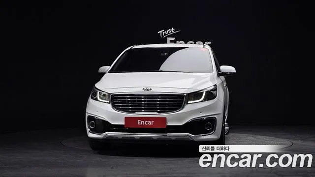 Kia Canival 2017 — фото 3