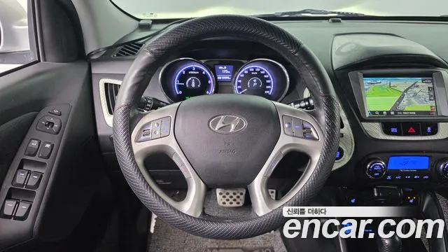 Hyundai Tucson 2013 — фото 12