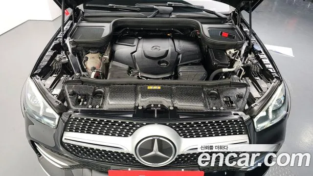 Mercedes-Benz GLE-Class 2021 — фото 6