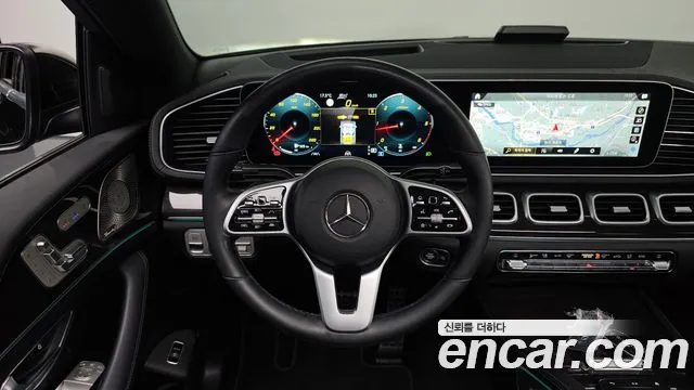 Mercedes-Benz GLE-Class 2021 — фото 13