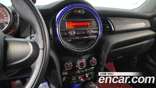 Mini Cooper 2015 — фото 15