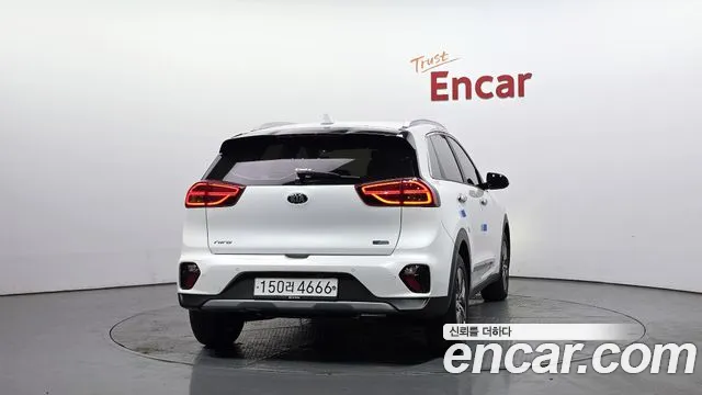 Kia Niro 2020 — фото 4
