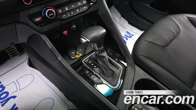 Kia Niro 2020 — фото 9