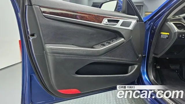 Hyundai Genesis 2015 — фото 14