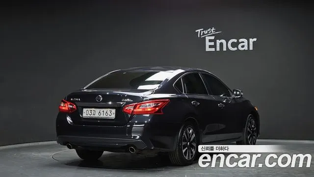 Nissan Altima 2017 — фото 2