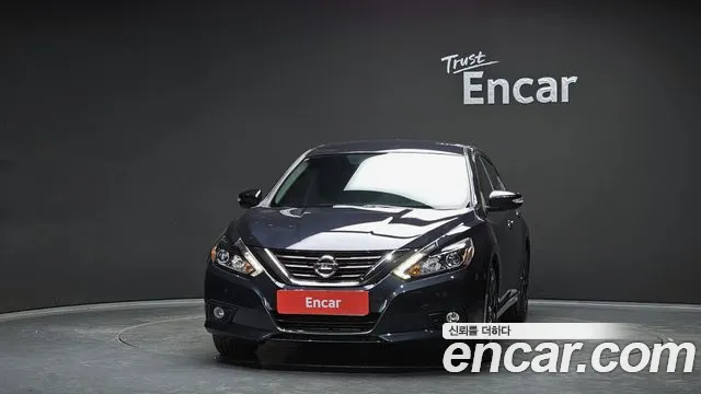 Nissan Altima 2017 — фото 3