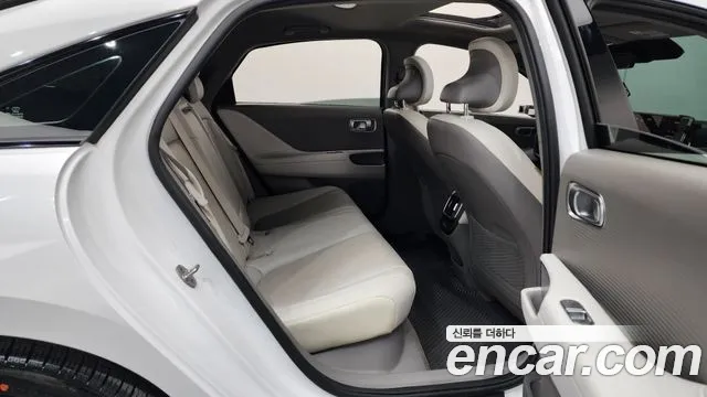 Hyundai Ioniq6 2023 — фото 17