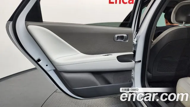 Hyundai Ioniq6 2023 — фото 15