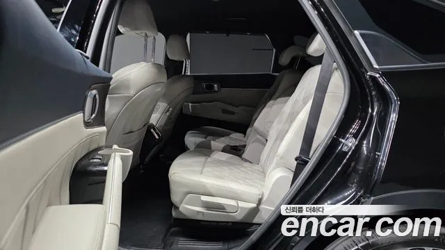 Kia Sorento 2021 — фото 18
