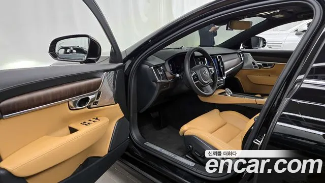 Volvo S90 2023 — фото 13