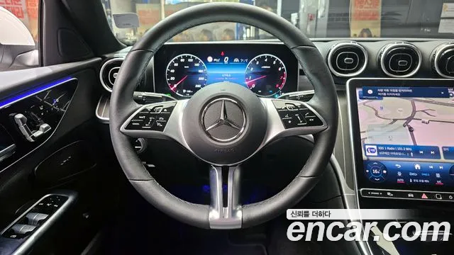 Mercedes-Benz C-Class 2024 — фото 20