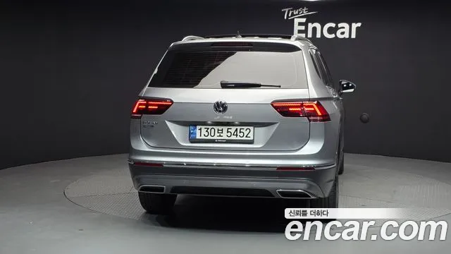Volkswagen Tiguan 2020 — фото 4