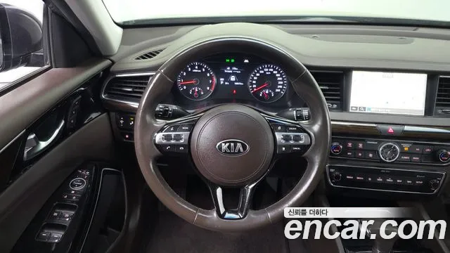 Kia K7 2018 — фото 14