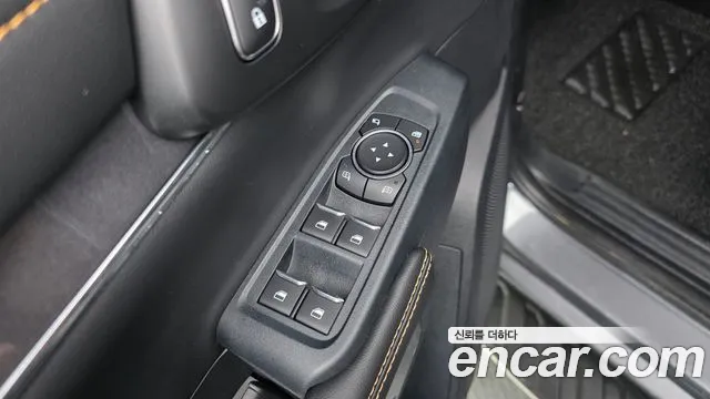 Ford Ranger 2023 — фото 11