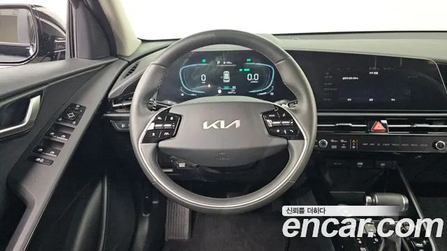 Kia Niro 2024 — фото 20