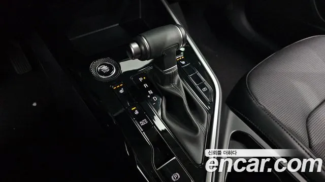 Kia Niro 2024 — фото 12