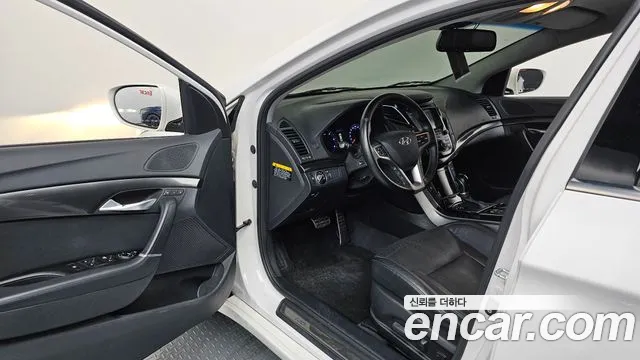 Hyundai i40 2015 — фото 10