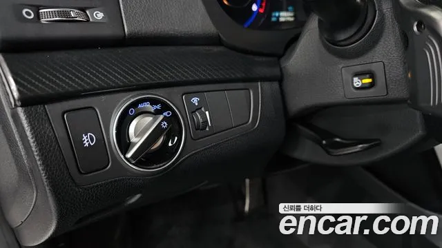 Hyundai i40 2015 — фото 16