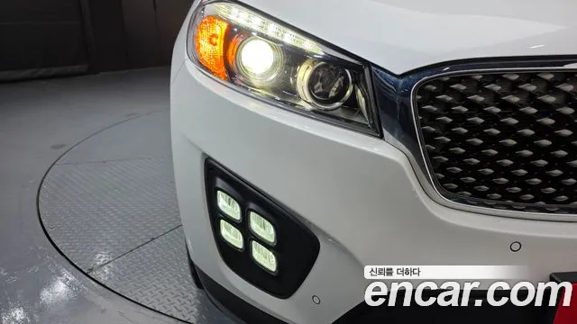Kia Sorento 2016 — фото 8