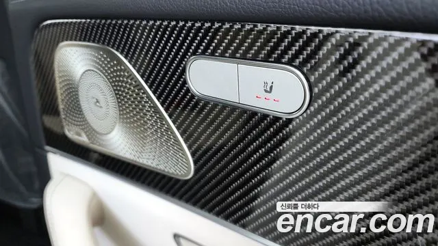 Mercedes-Benz GLE-Class 2026 — фото 19