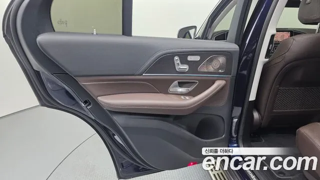 Mercedes-Benz GLE-Class 2022 — фото 15