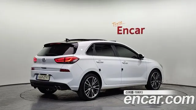Hyundai i30 2018 — фото 2