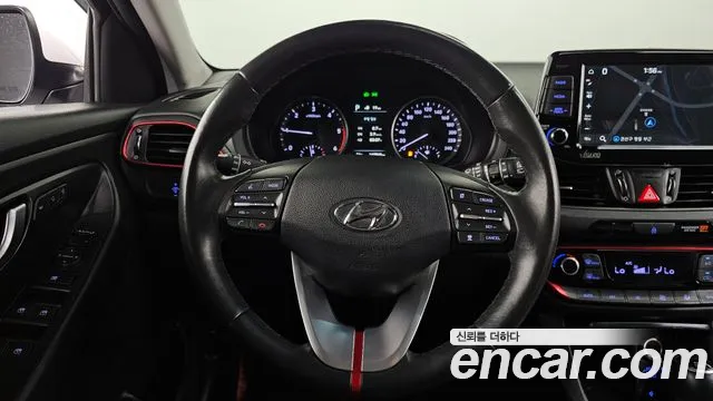 Hyundai i30 2018 — фото 13