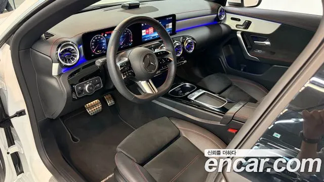 Mercedes-Benz CLA-Class 2025 — фото 10