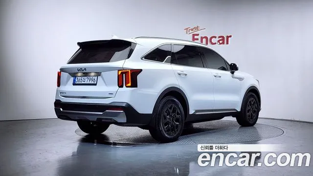 Kia Sorento 2024 — фото 1